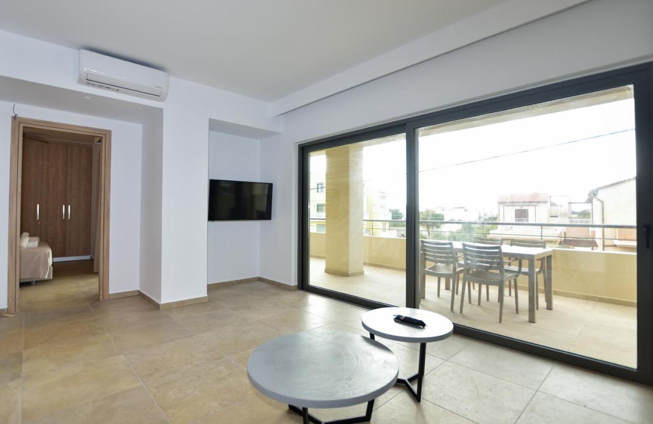 Rosemary Apartments Palaiochora Zewnętrze zdjęcie