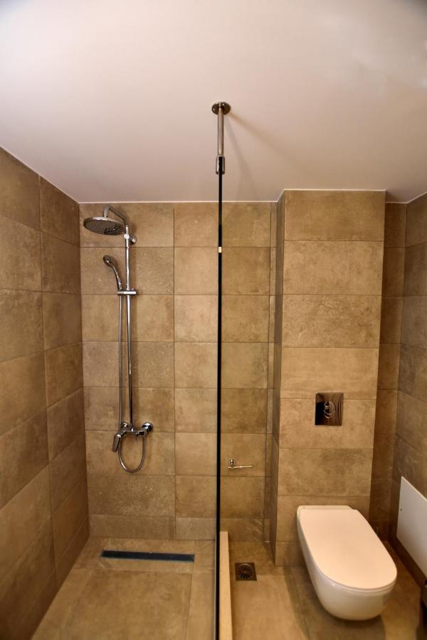 Rosemary Apartments Palaiochora Zewnętrze zdjęcie