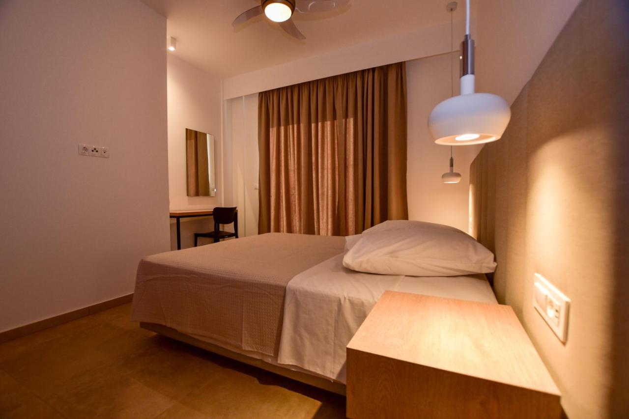 Rosemary Apartments Palaiochora Zewnętrze zdjęcie
