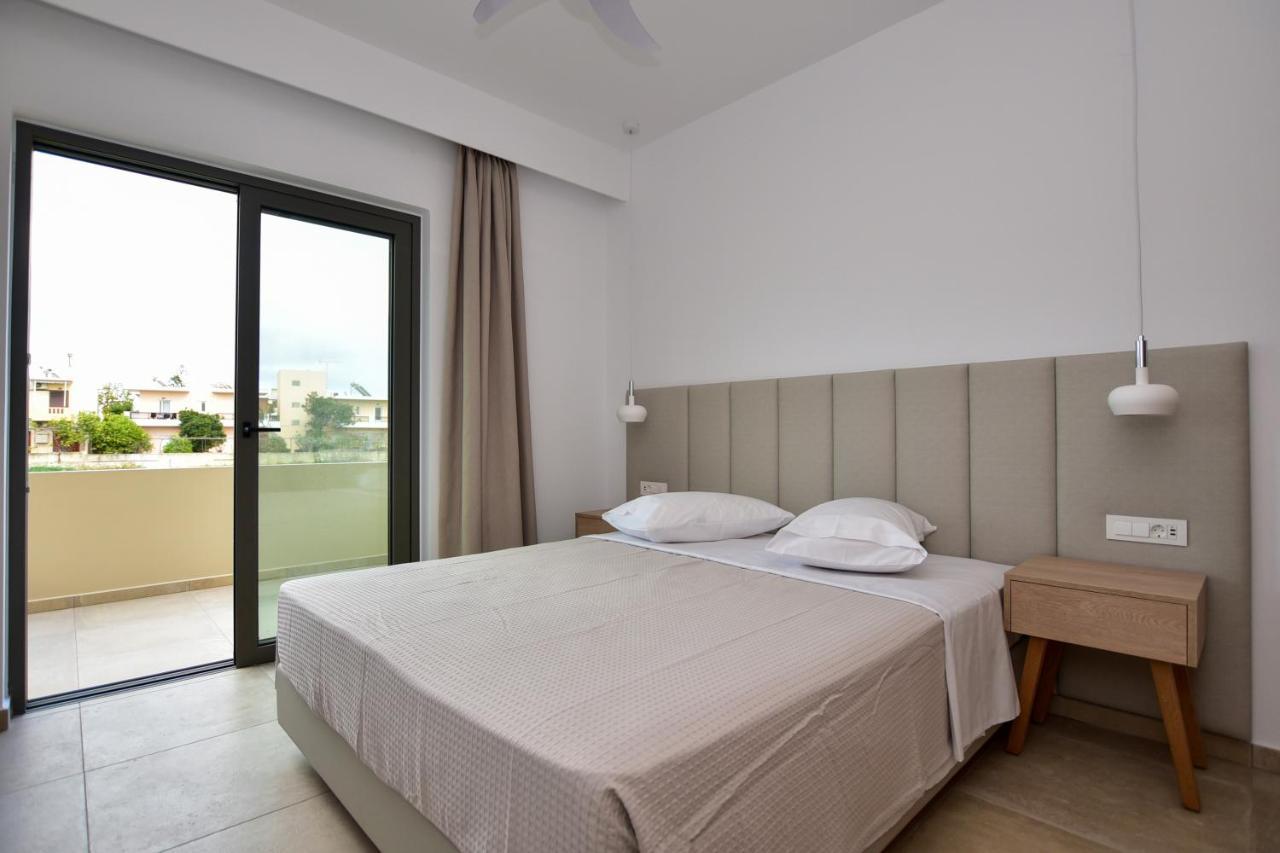 Rosemary Apartments Palaiochora Zewnętrze zdjęcie